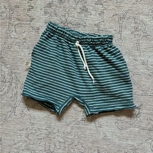 Childhoods clothing short 4t